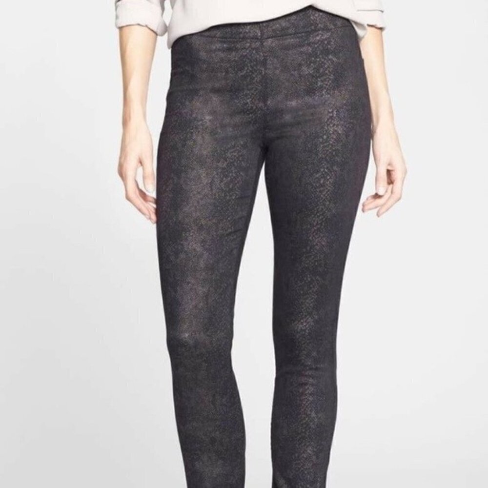 NYDJ Faux Snake Skin Gray Metallic‎ High Rise Leggings Size 4
